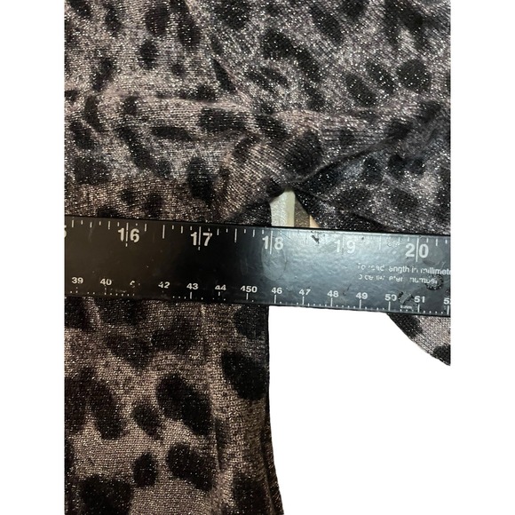 Lane Bryant Cold Shoulder Leopard Shimmer Tunic Top Plus 14/16 Gray Black - Picture 3 of 6